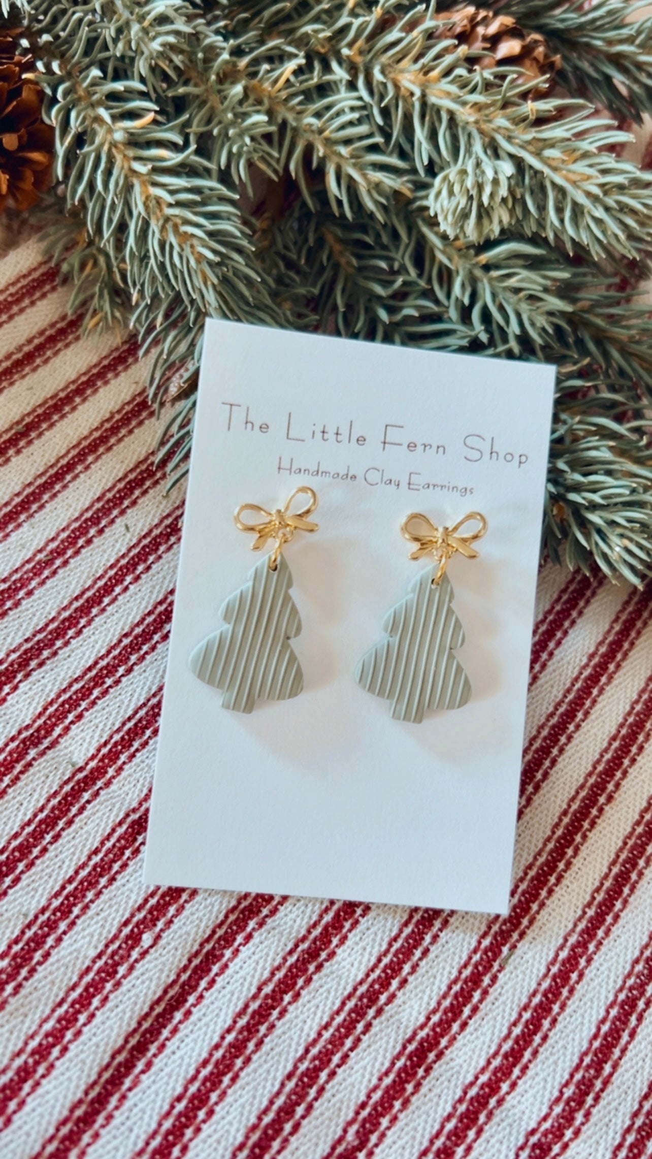 Textured Tree Dangle