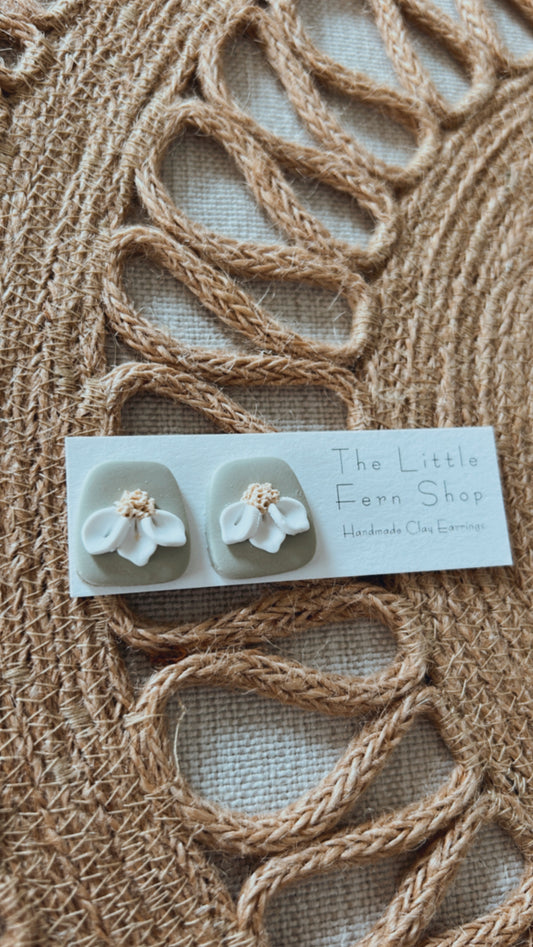 Soft Sage Daisy Stud