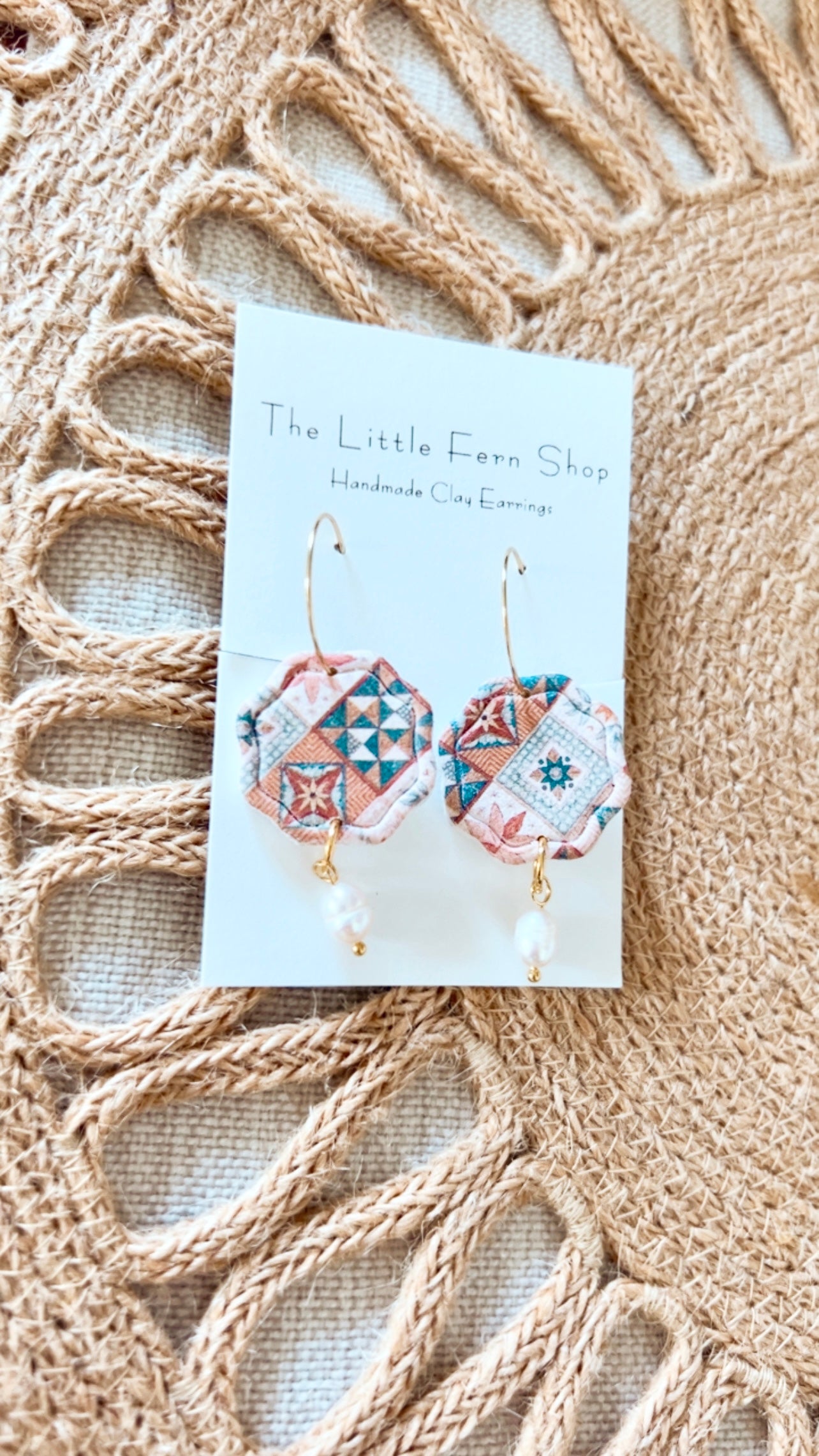 The Stitched Patch- scalloped pearl