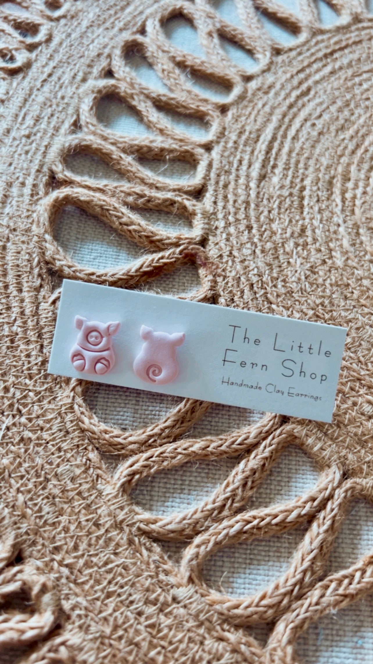 Piggie Studs