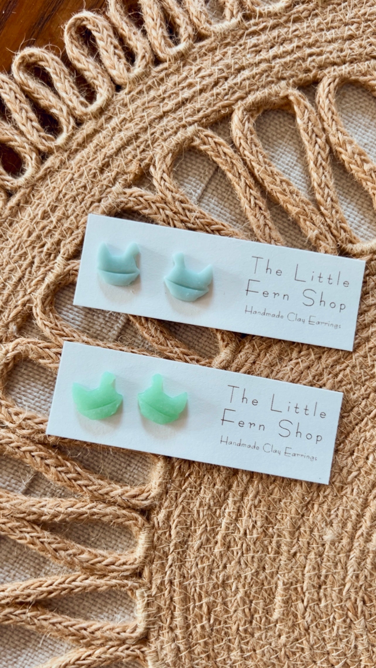 Vintage hen studs