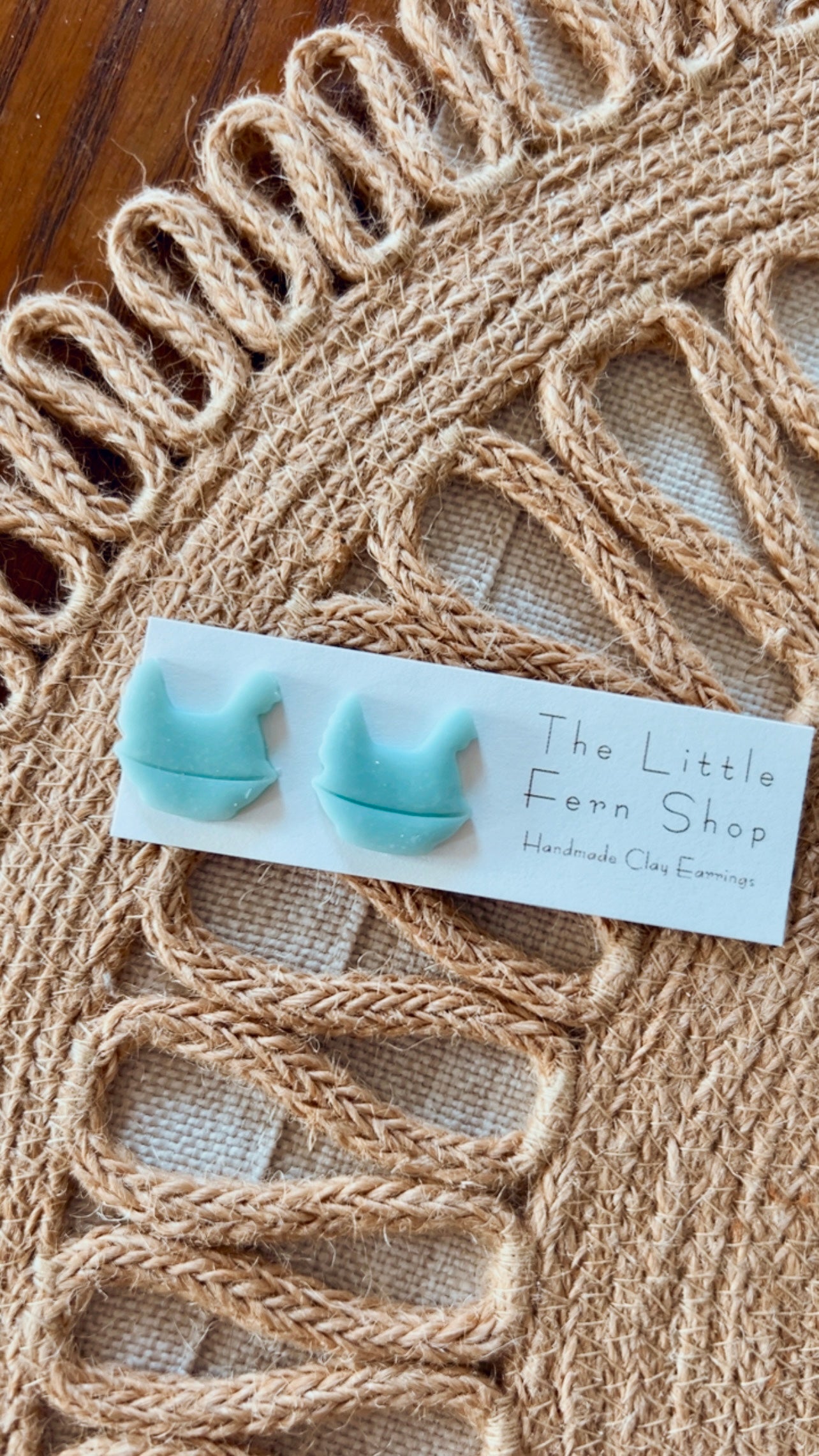 Vintage Hen Studs - not mirrored